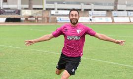 Tolentino, Lovotti è di nuovo cremisi: ufficiale il ritorno dell'attaccante. Cappa saluta e vola in Abruzzo