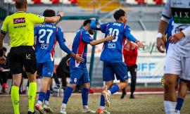 Maceratese travolge il Chieti 4-0 e festeggia i 103 anni con una prestazione spettacolare