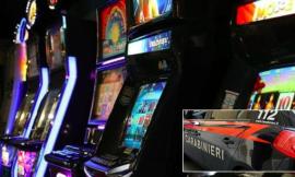 Cingoli, tre minorenni sorpresi in una sala slot: titolari denunciati e locale chiuso