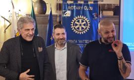 Il respiro che rigenera: al Rotary Macerata le tecniche dell’apnea profonda con Matteo Marziali