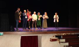Il Persiani ride e riflette con Macchini: sold out a Recanati per il dono e la solidarietà