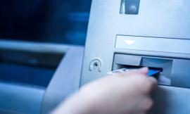 Penna San Giovanni, ruba il bancomat di una novantenne e preleva 1.349 euro: denunciato 55enne