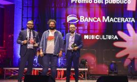 Musicultura, il Lauro Rossi s'innamora del folk siciliano: Claudio Covato vince la seconda serata