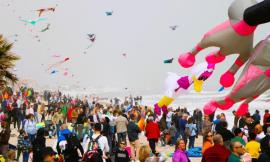 Pasquetta con il naso all'insù: a Porto Recanati torna "Aquiloniamo" per colorare il cielo