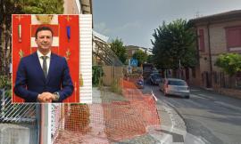 Tolentino, "in viale Vittorio Veneto gru e strada bloccata senza ordinanza": il Comune chiarisce