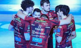 Lotta nel primo set, poi la Lube si scioglie: Verona si prende gara 1 delle semifinali scudetto