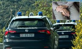 Recanati, vessazioni continue ai genitori anziani: arrestata una 48enne