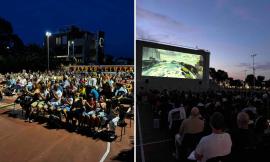 Civitanova, debutto con il pieno di famiglie per il cinema sotto le stelle all'Arena Cecchetti