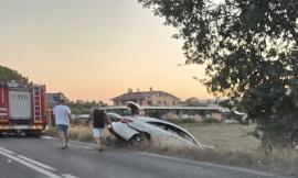 Potenza Picena, incidente sulla Regina: due auto fuori strada