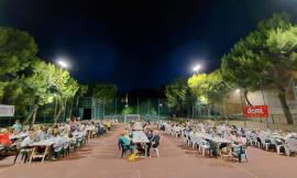 Civitanova, in 200 per la Pastasciutta Antifascista: "Basta propaganda, l’integrazione salva le nostre scuole"