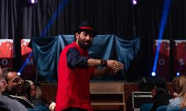 Giacomo Seri porta la magia al Sasso d’Italia: a Macerata lo spettacolo tra illusioni e mentalismo