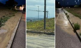 "Quando piove la terra del nuovo polo scolastico finisce nelle nostre case"
