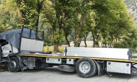Valnerina chiusa per la messa in sicurezza del versante colpito dalla frana - FOTO