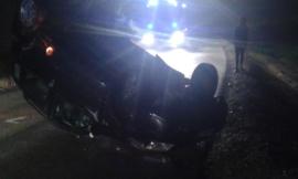 Si ribalta con l'auto in contrada Morica: illesa