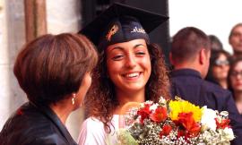Un'altra laurea a Martina che ha perso genitori e sorella nel terremoto