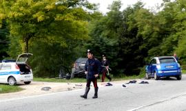 Suv investe due vigili. Grave uno degli agenti