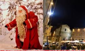 In Corso della Repubblica arriva Babbo Natale con la sua slitta