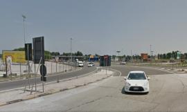 Rotatoria allo svincolo autostradale: subito il via all'ampliamento
