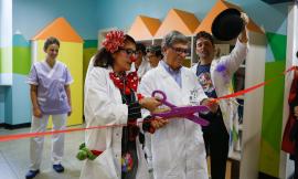 Inaugurato il nuovo allestimento della hall di pediatria