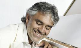 Unimc, laurea honoris causa ad Andrea Bocelli in piazza della Libertà