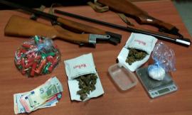 Droga e armi rubate in casa: in manette 43enne di Civitanova