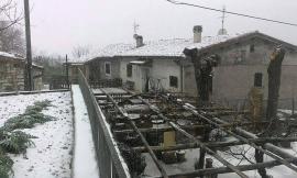 Dal tardo pomeriggio nevica di nuovo nell'entroterra maceratese