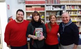 Il libro di Barbara Cerquetti e Andrea Capozucca entusiasma a Civitanova studenti e genitori