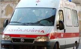 Scontro tra un'automobile ed un autocarro lungo la Sp 46, due feriti