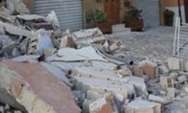 Sisma: "Qualcuno ci aiuti a recuperare i nostri ricordi prima che crolli casa"
