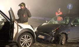Frontale fra due auto all'Abbadia di Fiastra