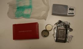 I carabinieri cercano la refurtiva e trovano l'hashish: in manette sessantenne di San Severino