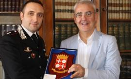 Il sindaco Carancini saluta il tenente Aldo Meluccio in partenza per Pesaro