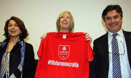 Il ministro Giannini in visita a Unicam: "Pronti 10 milioni per la ricostruzione" - VIDEO