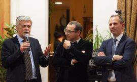 Novantotto Mecenati, ultimi due posti