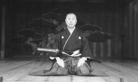 Incontro fra il maestro di spada Komei e Carancini