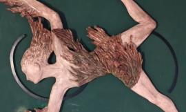 Macerata, la scultrice Franca Bavaj dona una ceramica policroma al Comune