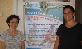 Corsi gratuiti di nuoto a Civitanova in memoria del piccolo Ibrahima