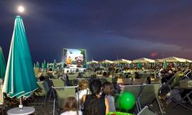 Si rinnova a Porto Potenza l'appuntamento con il cinema in riva al mare