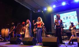 Futura fa ballare la piazza per il grande finale