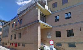 Ladri nella scuola di via Pieragostini a Camerino