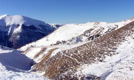 Aspettando la neve vera, a Sassotetto si prepara l'innevamento artificiale