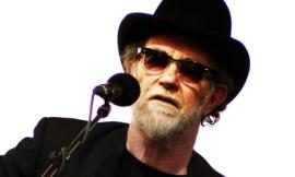 Rive chiude in grande con De Gregori