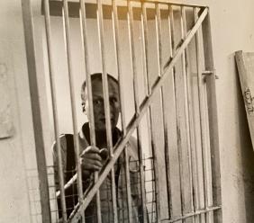L’ora d’aria di Enzo Polverigiani - I film cult delle serate sotto chiave in tv e i "furbetti" del vaccino