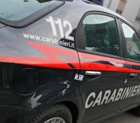 Perde per strada un borsello con dentro 1.000 euro: ritrovato dai carabinieri