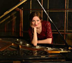Tolentino, la pianista ucraina Galyna Gusachenko protagonista al Politeama: concerto gratuito