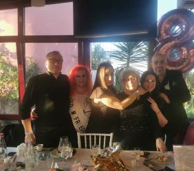 Potenza Picena, parenti da tutta Italia per Alida: grande festa per il traguardo degli 80 anni (FOTO)