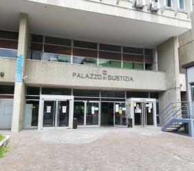 "L'accusa di violenza sessuale non ammette dubbi. Giudici esposti al ludibrio, ma hanno applicato codice"