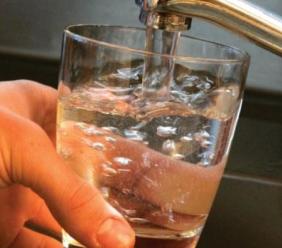 Morrovalle, torna potabile l’acqua a Trodica: revocato il divieto dopo i nuovi controlli