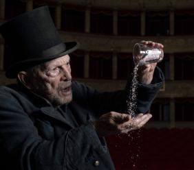 Corridonia, Umberto Orsini al teatro Velluti con "Le memorie di Ivan Karamazov"