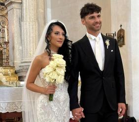 Mogliano, l'amore va in gol: Sacha Amaolo e Vanessa Antonelli uniti in matrimonio